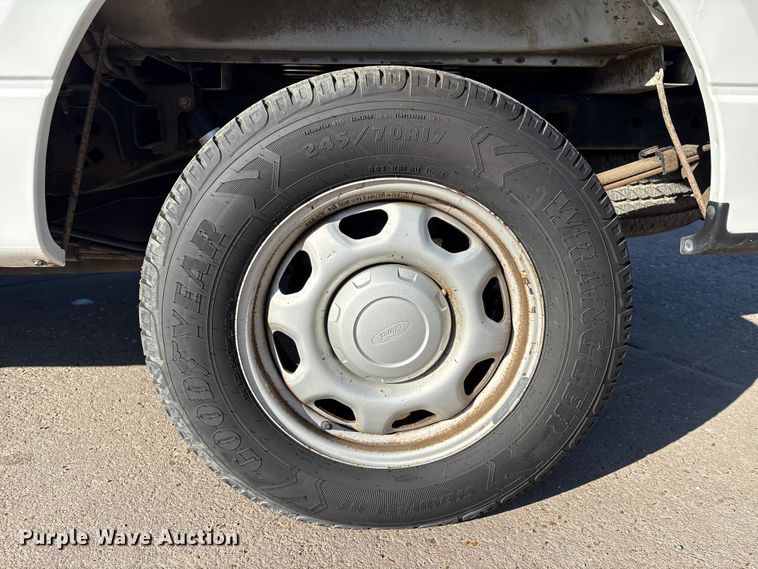 image for item EU7450 2011 Ford F150 Crew Cab pickup truck