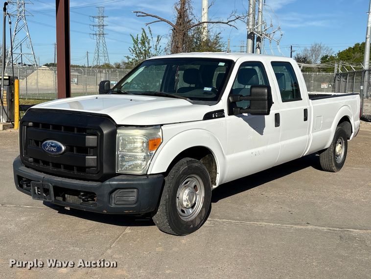 image for item EU7451 2011 Ford F250 Crew Cab pickup truck