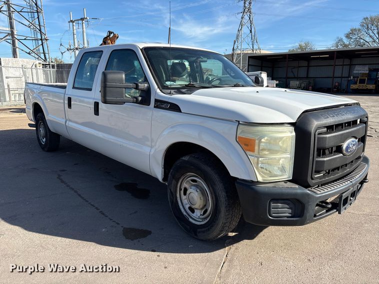 image for item EU7451 2011 Ford F250 Crew Cab pickup truck