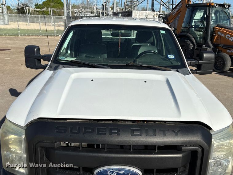 image for item EU7451 2011 Ford F250 Crew Cab pickup truck