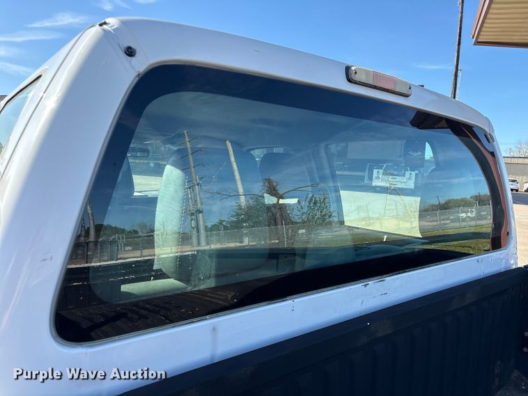 image for item EU7451 2011 Ford F250 Crew Cab pickup truck