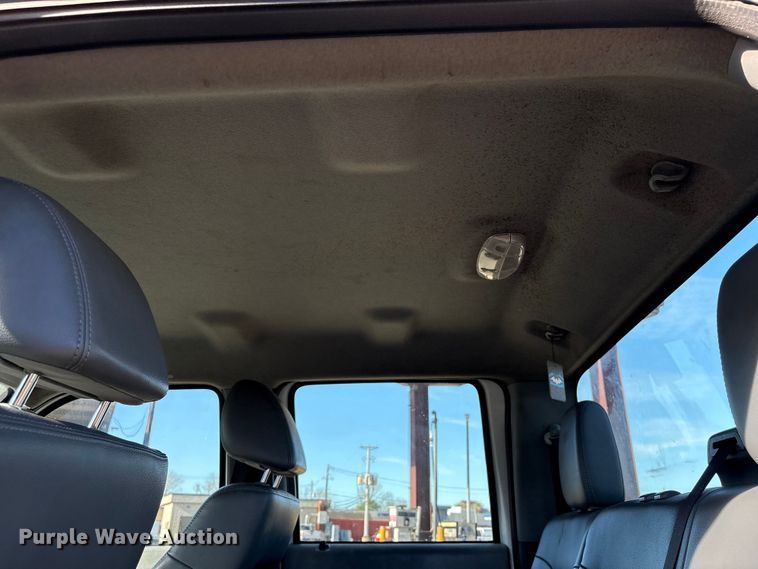 image for item EU7451 2011 Ford F250 Crew Cab pickup truck