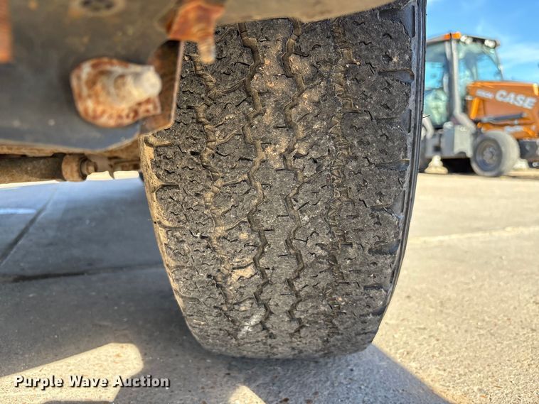 image for item EU7451 2011 Ford F250 Crew Cab pickup truck