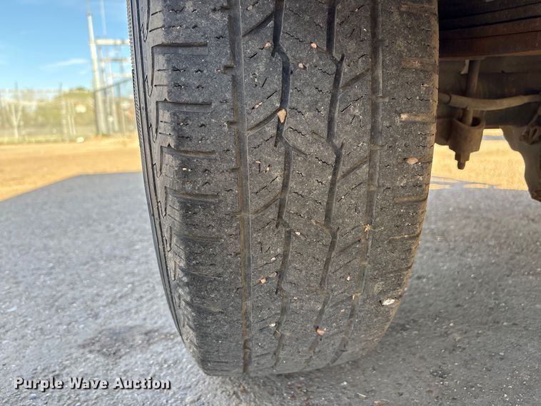 image for item EU7451 2011 Ford F250 Crew Cab pickup truck