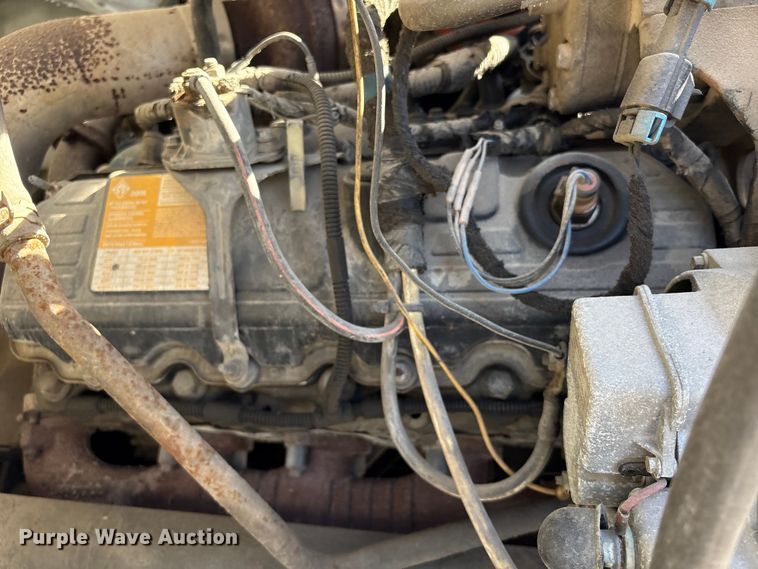 image for item EU7452 2006 Ford F750 pothole patcher truck