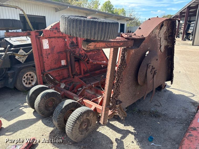 image for item EU7461 Rhino batwing rotary mower