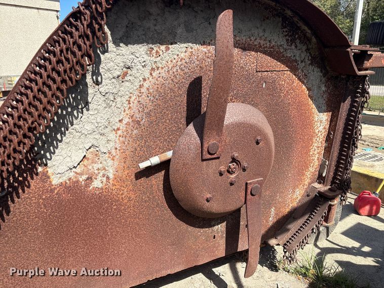 image for item EU7461 Rhino batwing rotary mower