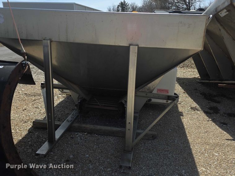 image for item EV2004 (2) spreaders