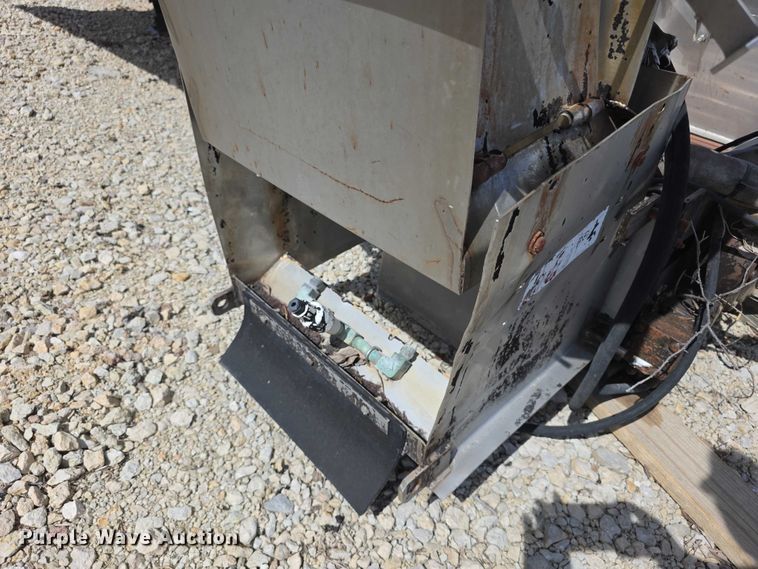 image for item EV2004 (2) spreaders