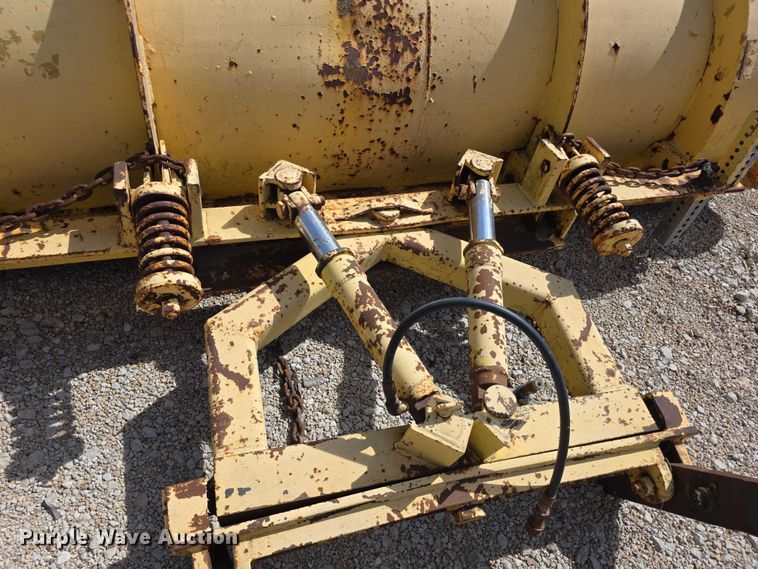 image for item EV2005 11' L snow plow