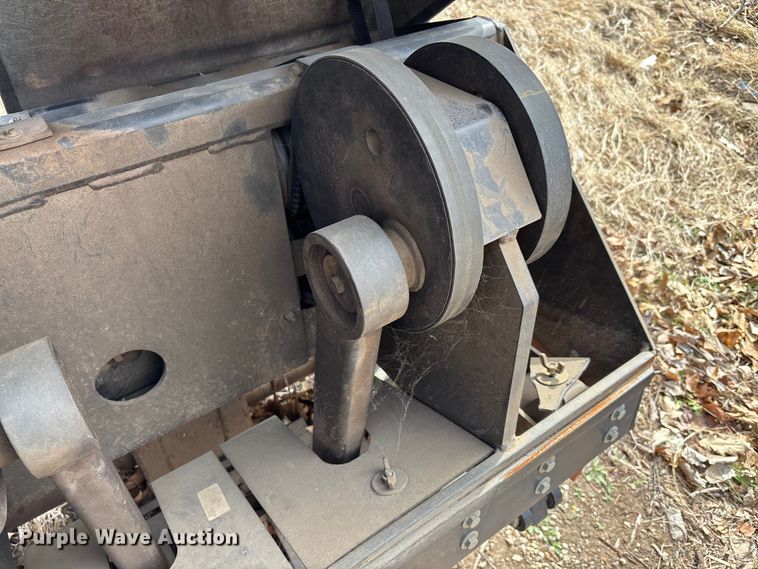 image for item EV2008 John Deere 1500 aerator 