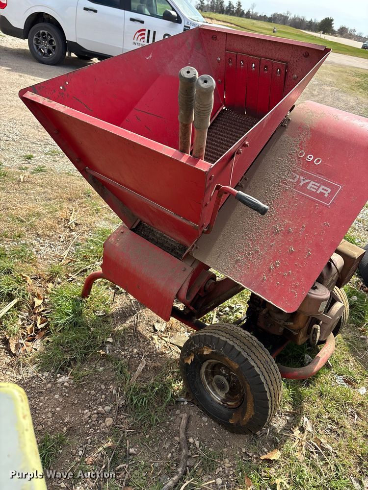 image for item EV2010 Royer 2900  topsoil shredder