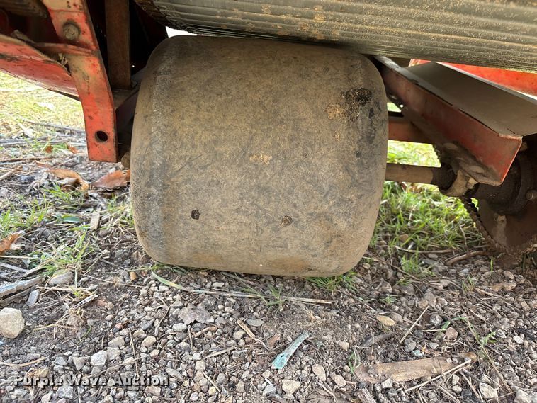 image for item EV2011 Sod Master Mete-R-Matic Top Dresser top dresser spreader