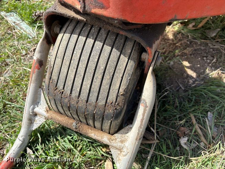 image for item EV2011 Sod Master Mete-R-Matic Top Dresser top dresser spreader