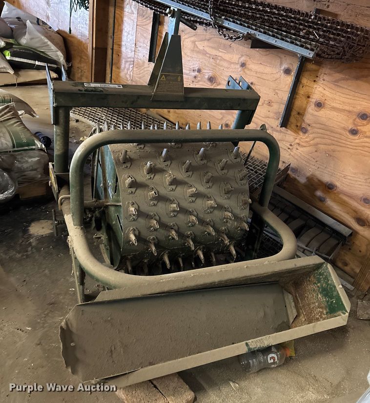 image for item EV2014 OMC Lincoln aerator