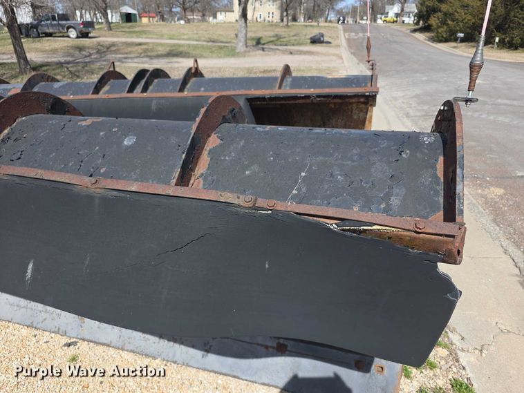 image for item EV2019 11' W snow plow