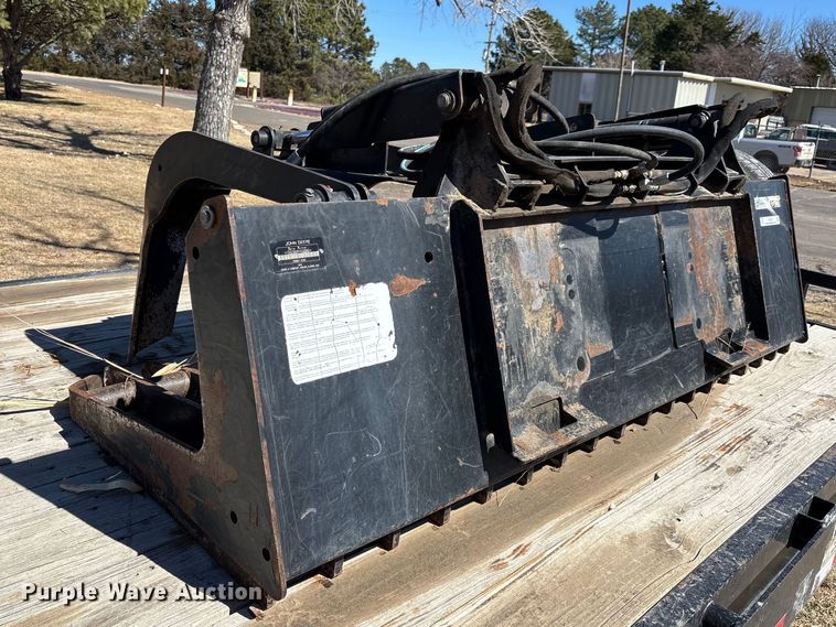 image for item EV2024 John Deere GT80 skid steer grapple bucket