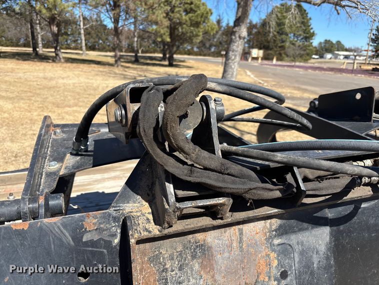 image for item EV2024 John Deere GT80 skid steer grapple bucket