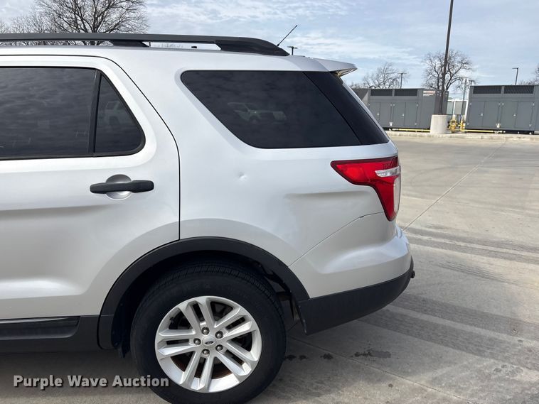 image for item EV2850 2015 Ford Explorer SUV