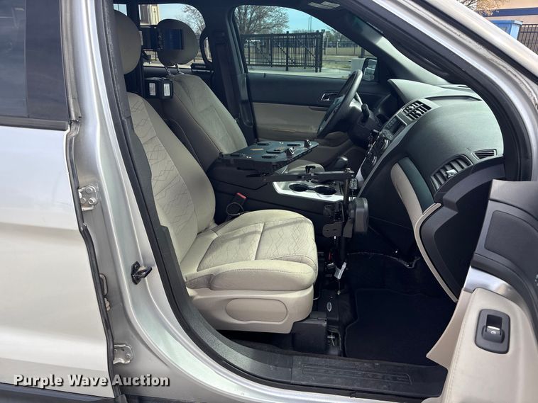 image for item EV2850 2015 Ford Explorer SUV