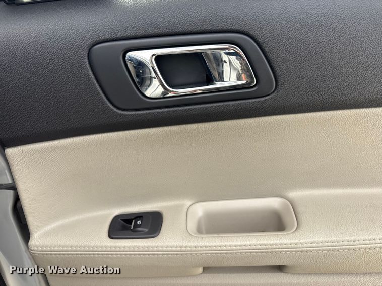 image for item EV2850 2015 Ford Explorer SUV