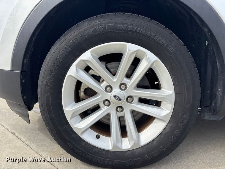 image for item EV2850 2015 Ford Explorer SUV