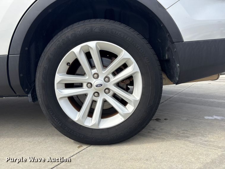 image for item EV2850 2015 Ford Explorer SUV