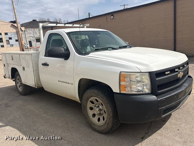 image for item EV2853 2008 Chevrolet Silverado 1500 utility bed pickup truck