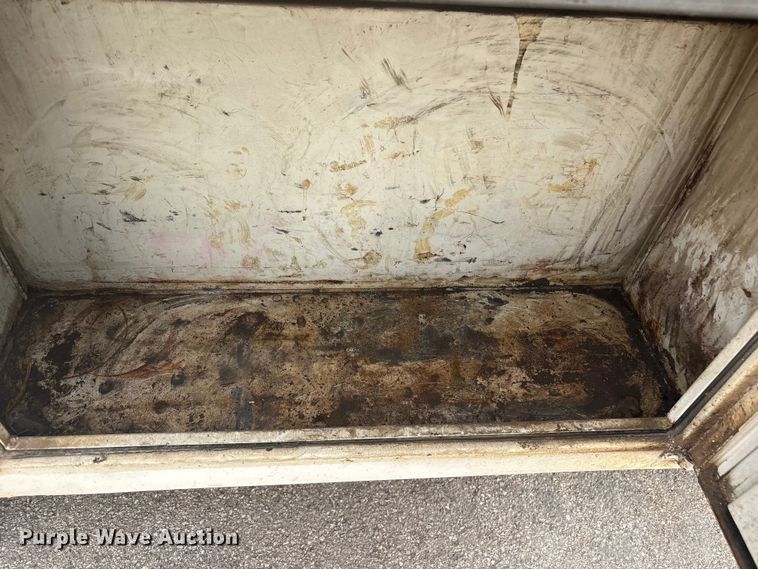 image for item EV2853 2008 Chevrolet Silverado 1500 utility bed pickup truck