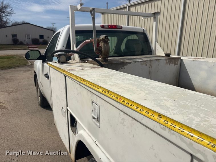 image for item EV2853 2008 Chevrolet Silverado 1500 utility bed pickup truck