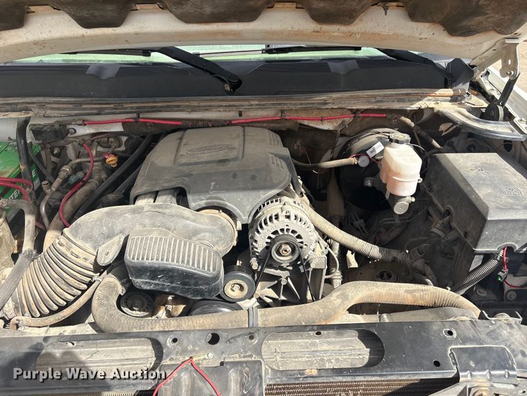 image for item EV2853 2008 Chevrolet Silverado 1500 utility bed pickup truck