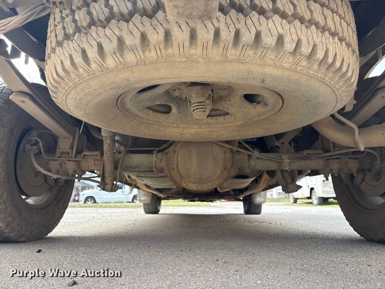 image for item EV2854 2003 Chevrolet Silverado 1500 Ext. Cab pickup truck