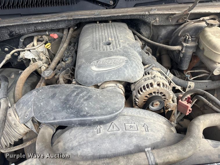 image for item EV2854 2003 Chevrolet Silverado 1500 Ext. Cab pickup truck