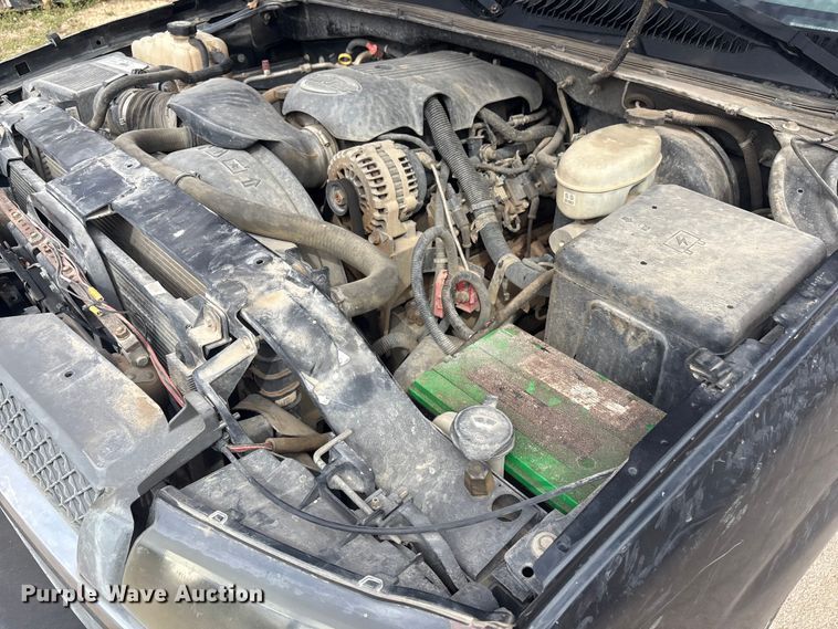 image for item EV2854 2003 Chevrolet Silverado 1500 Ext. Cab pickup truck