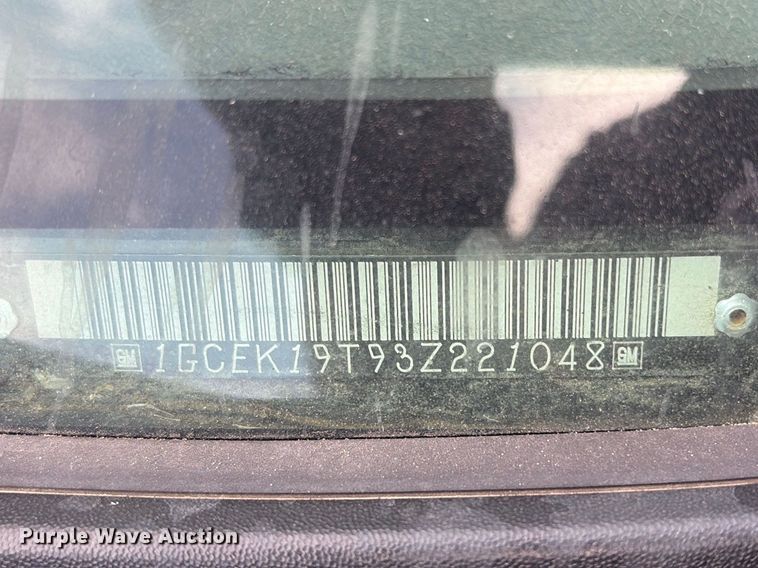 image for item EV2854 2003 Chevrolet Silverado 1500 Ext. Cab pickup truck