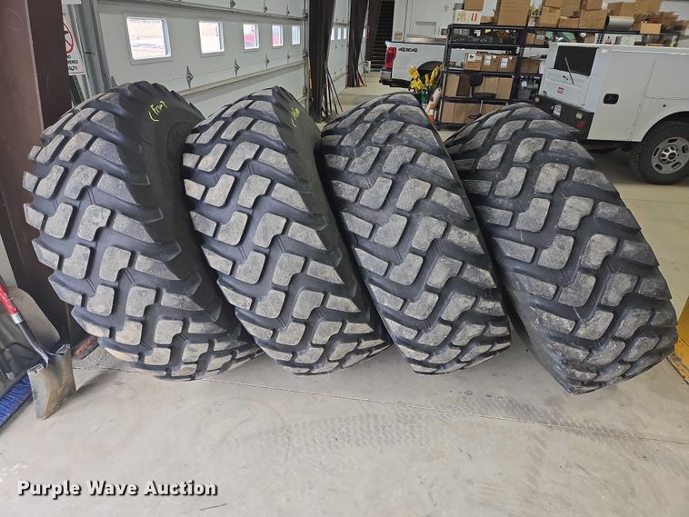 image for item EV5586 (4) Michelin XTLA tires