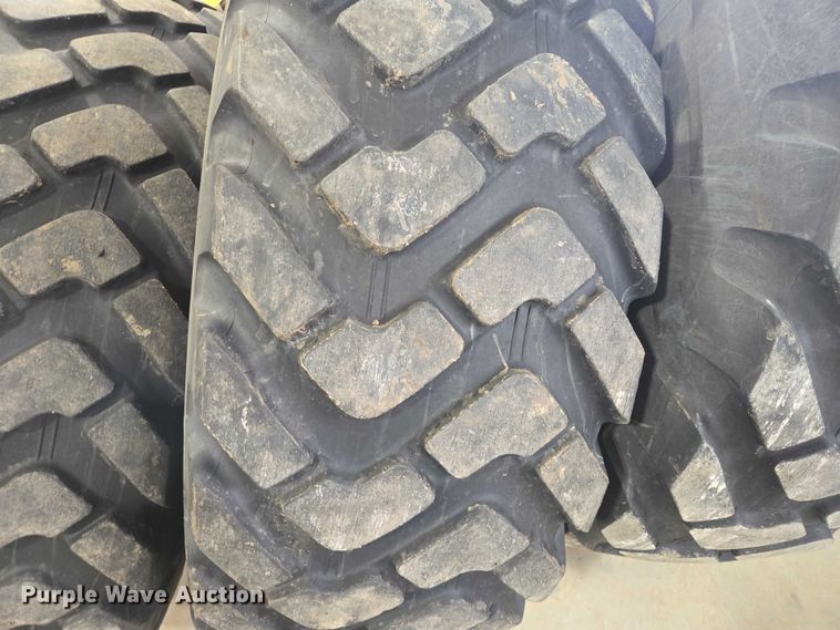 image for item EV5586 (4) Michelin XTLA tires