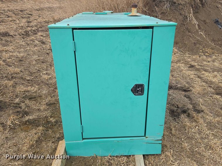 image for item EV5587 Onan 35GGFB generator