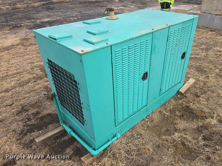 image for item EV5587 Onan 35GGFB generator