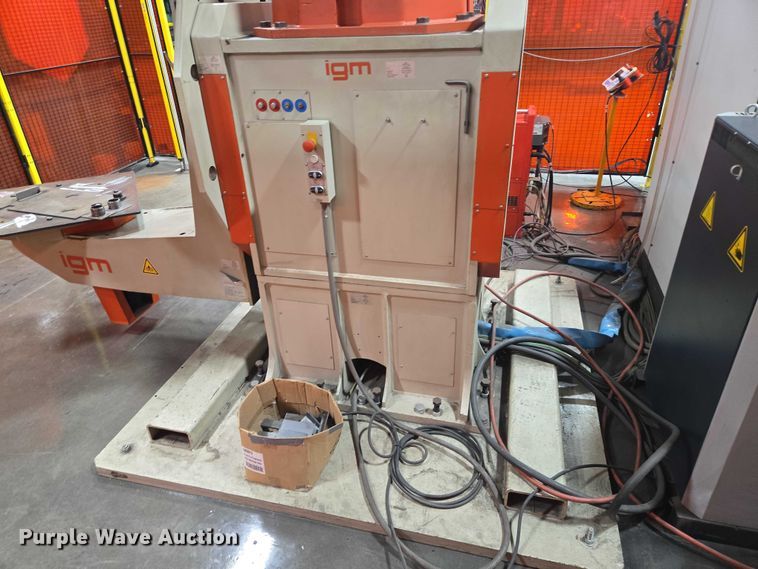 image for item EV5589 2012 IGM RSX 501 robotic welder