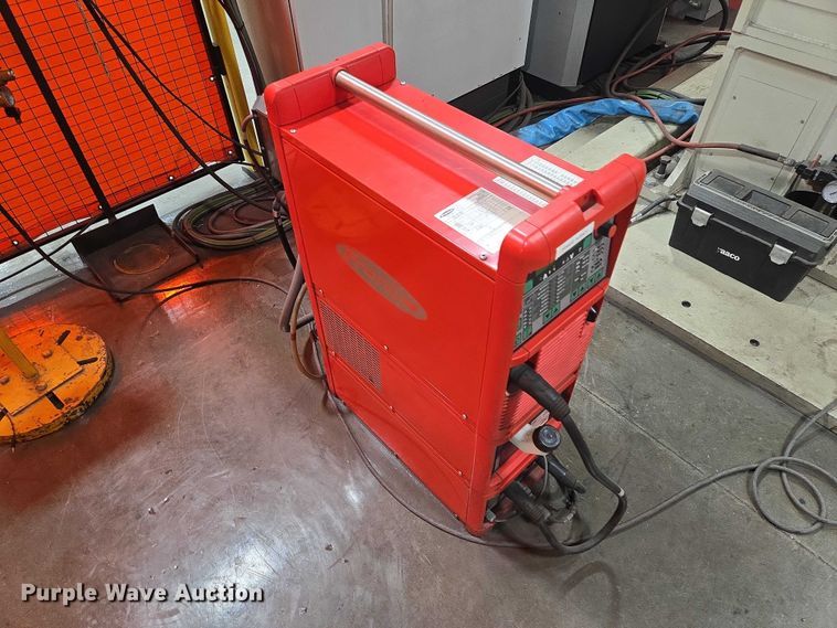 image for item EV5589 2012 IGM RSX 501 robotic welder