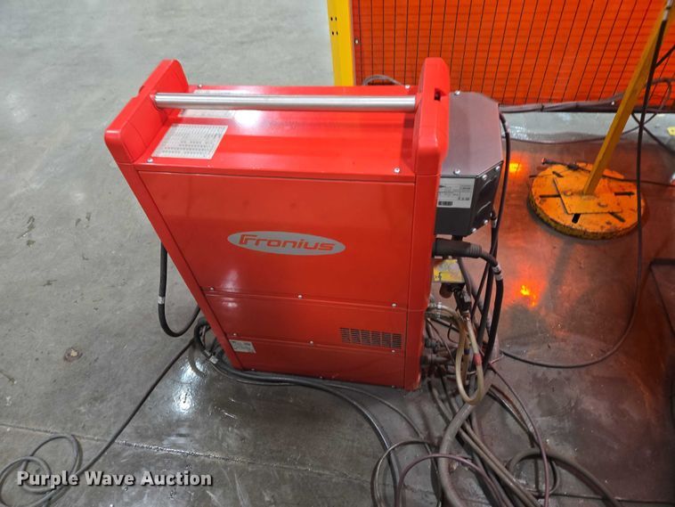 image for item EV5589 2012 IGM RSX 501 robotic welder