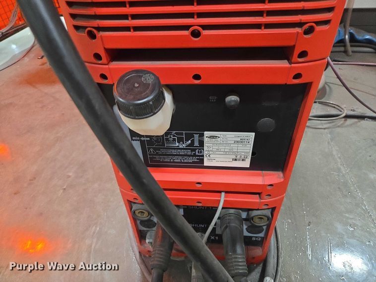 image for item EV5589 2012 IGM RSX 501 robotic welder