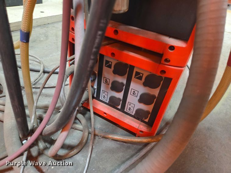 image for item EV5589 2012 IGM RSX 501 robotic welder