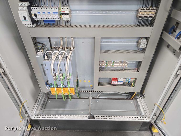 image for item EV5589 2012 IGM RSX 501 robotic welder