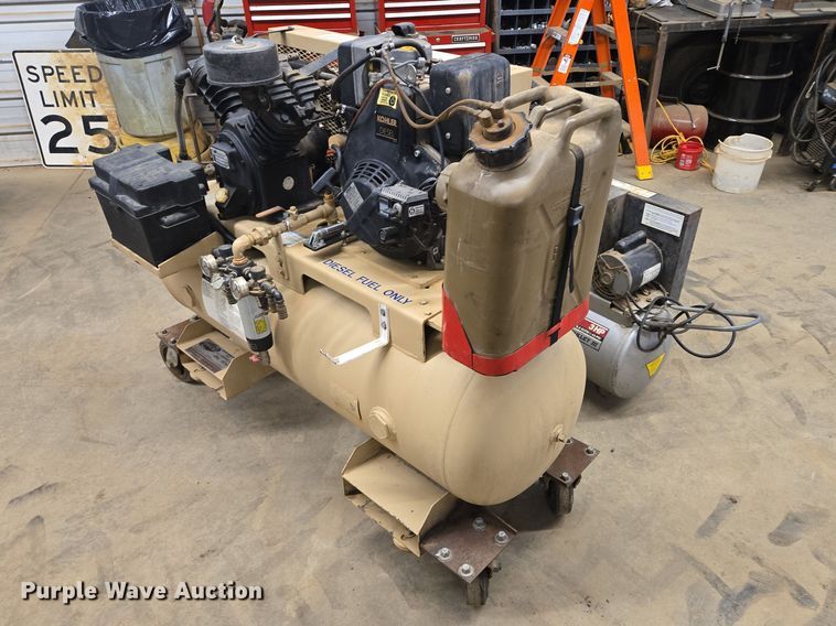 image for item EV5593 Ingersoll Rand air compressor