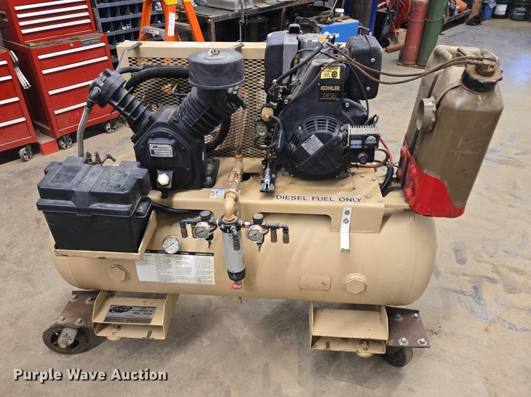 image for item EV5593 Ingersoll Rand air compressor
