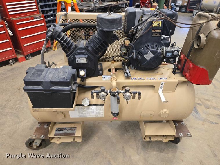image for item EV5593 Ingersoll Rand air compressor