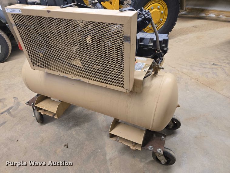 image for item EV5593 Ingersoll Rand air compressor