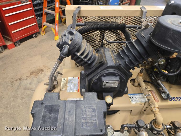 image for item EV5593 Ingersoll Rand air compressor